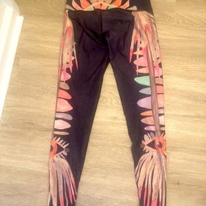 Teeki Leggings great condition!  Small